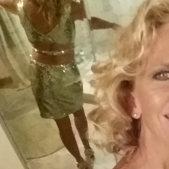 Meet your Posher, Sherry - Picture 8 of 8